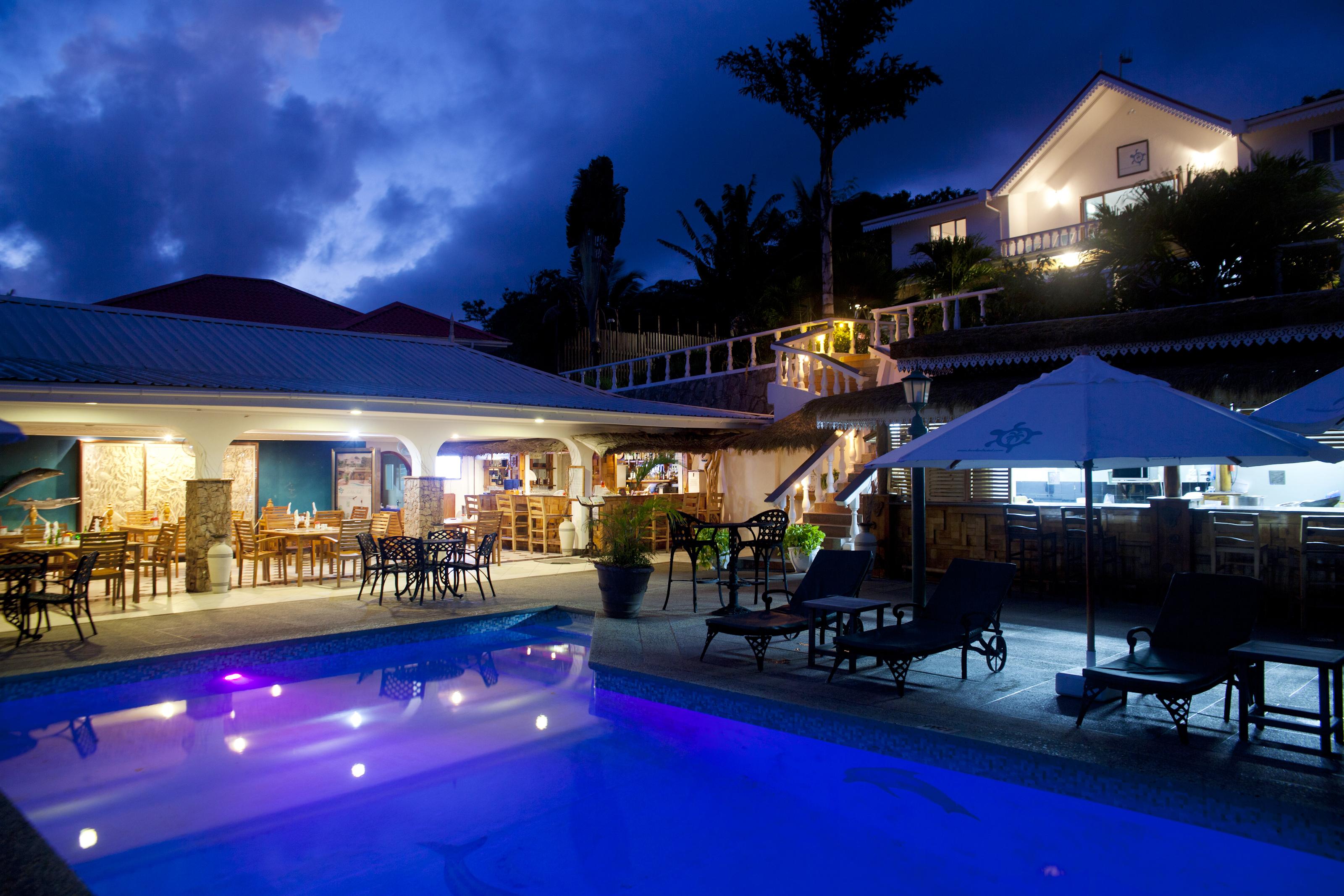 Le Relax And Restaurant מלון