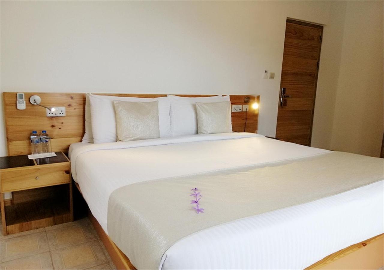 Le Relax And Restaurant אנסה רויאל